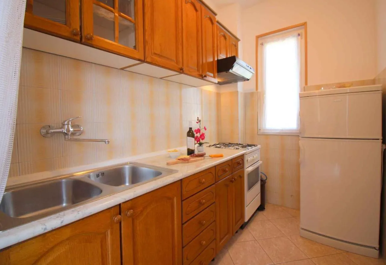 Apartment In Porec/Istrien 10031